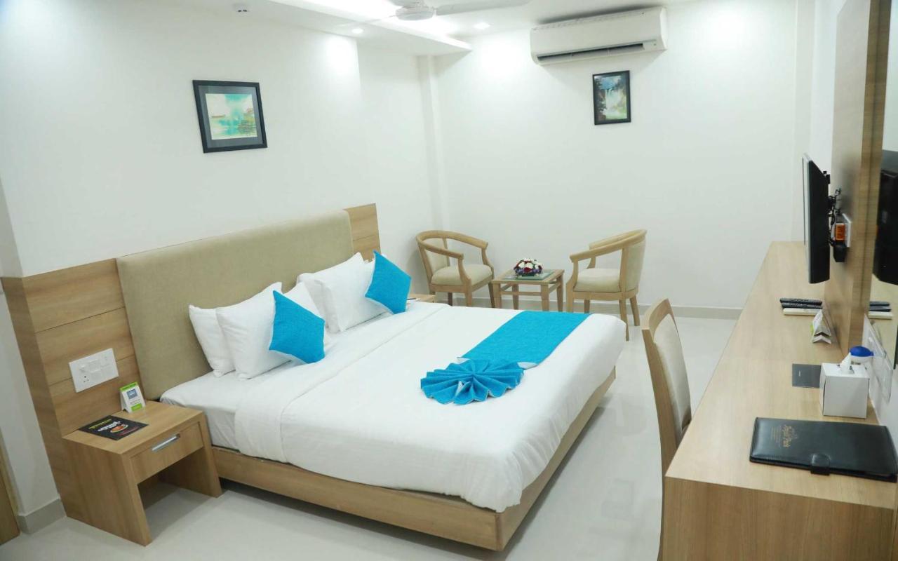 Hotel Anjali Park Kottayam Esterno foto